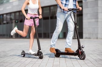How to Ride a Scooter: A Proven Guide To Help You Learn QUICKLY